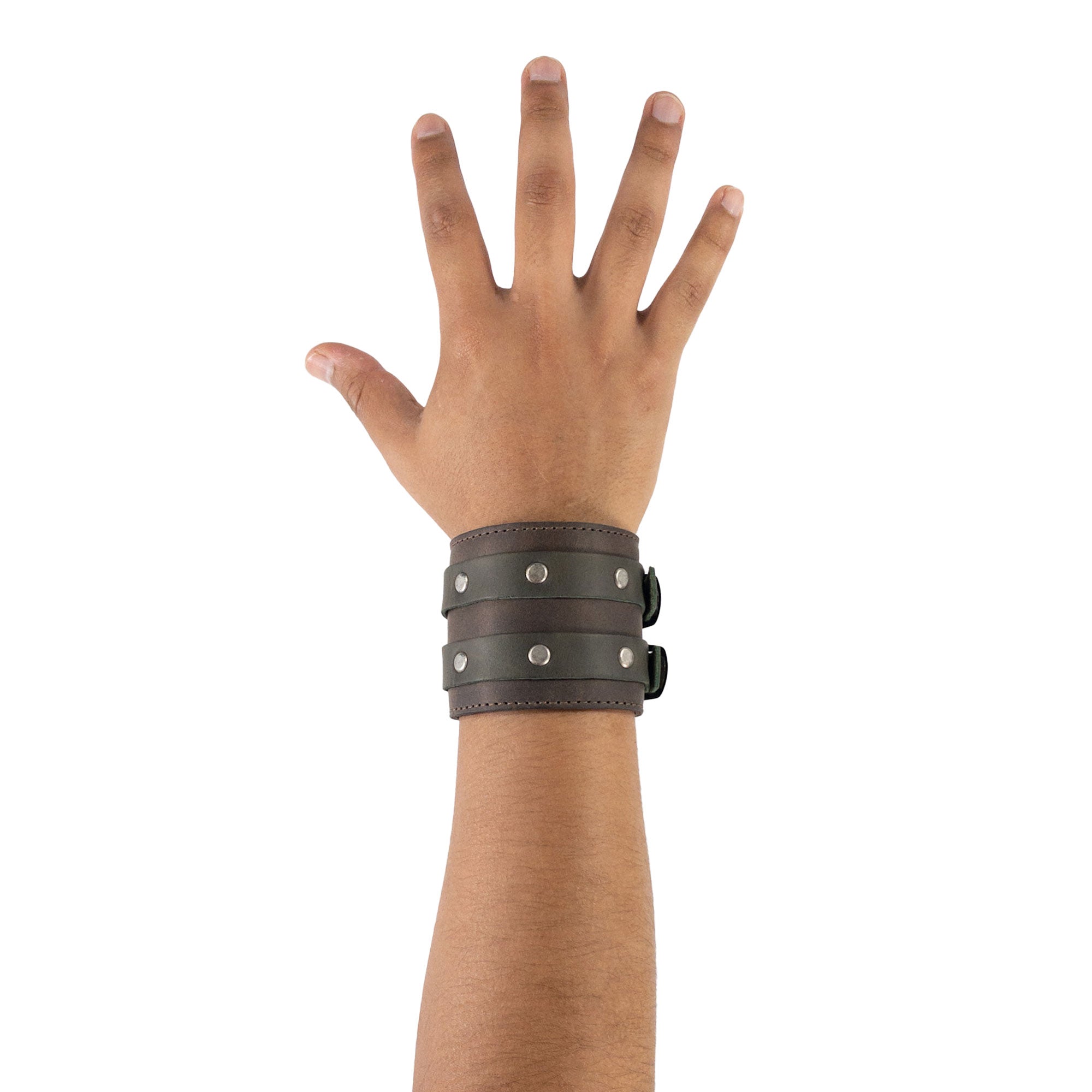 Showcasing the craftsmanship of Hide & Drink's Wrist-Wallet-Cuff made from Full Grain Leather. This rustic leather bracelet includes a hidden pouch for bills and an inner zippered pouch, perfect for modern use. Artisan-crafted in La Antigua Guatemala & Oaxaca Mexico, highlighting a commitment to quality.