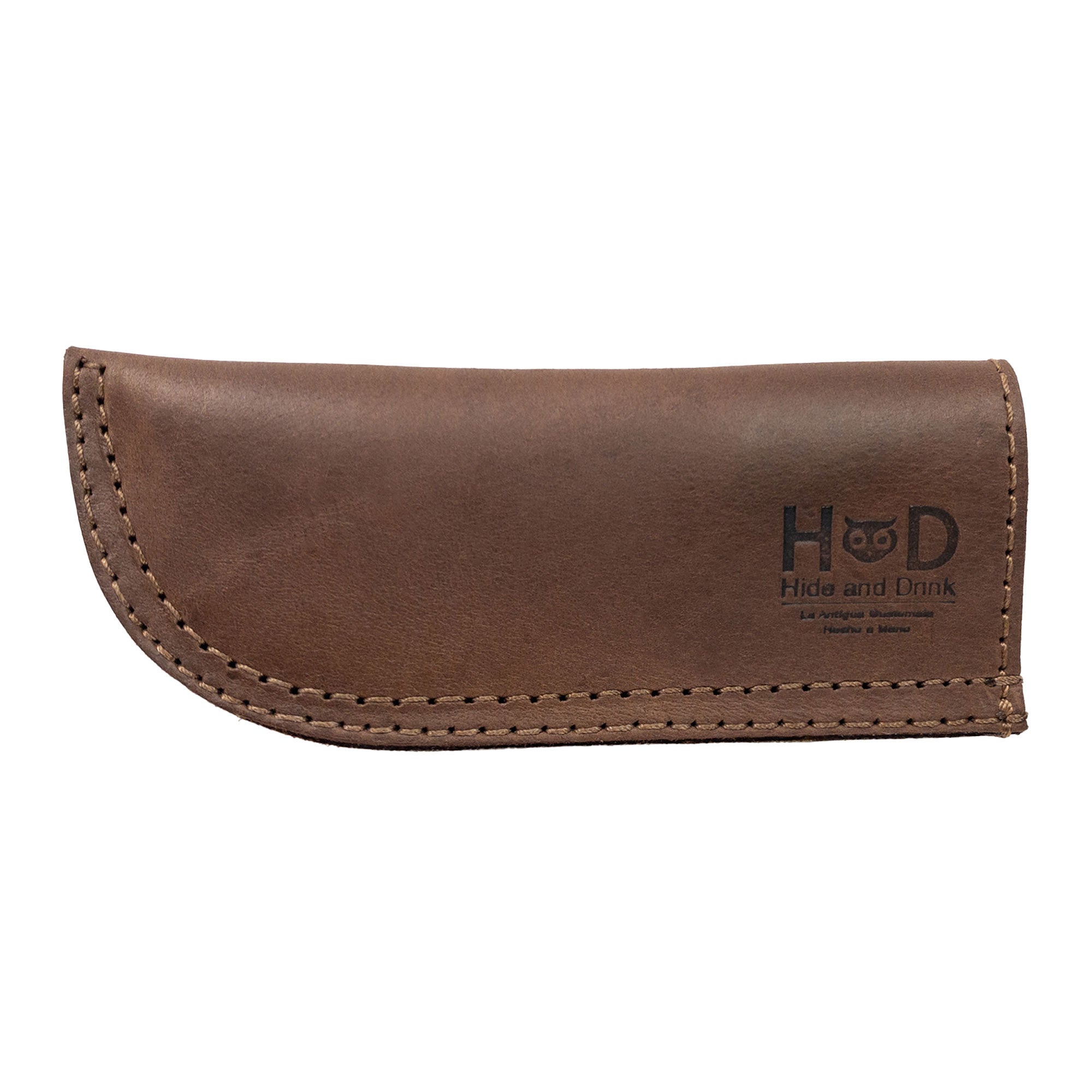 Hot Pan Handle Cover by Hide & Drink, a perfect accessory featuring heat resistance and sturdy grip for cookware. Made of high-quality full grain leather with artisan craftsmanship, handmade in La Antigua Guatemala & Oaxaca Mexico.