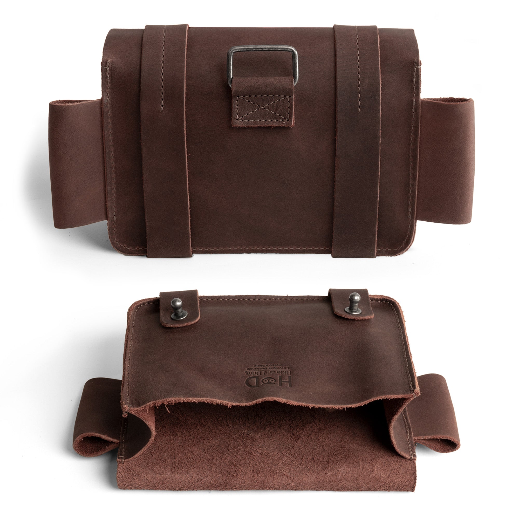 The back view of Hide & Drink's Empty First Aid Bag, Mini Medical Storage Pouch, highlighting its practical design for easy access. This Empty First Aid Bag is made of Full Grain Leather, ideal as a small medic pack case or emergency kit organizer for home and travel. Artisan crafted by skilled hands in La Antigua Guatemala.