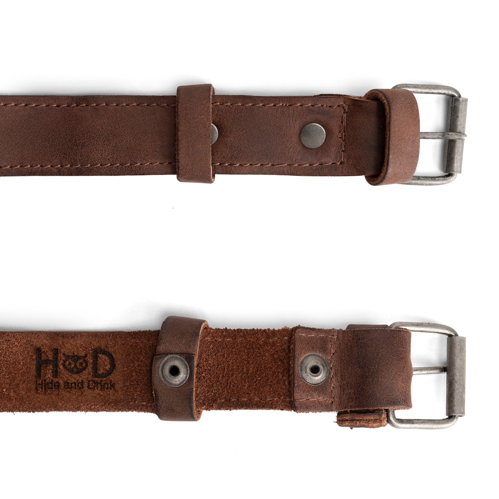 Bicycle Ankle Bands by Hide & Drink, showcasing a Set of 2 Rustic Bicycle Ankle Bands with a sturdy Brass Metal Buckle. These Adjustable Straps for Legs provide a stylish yet functional solution, crafted from Full Grain Leather. Handmade in La Antigua Guatemala, perfect for Vintage Gifts for Cyclists.