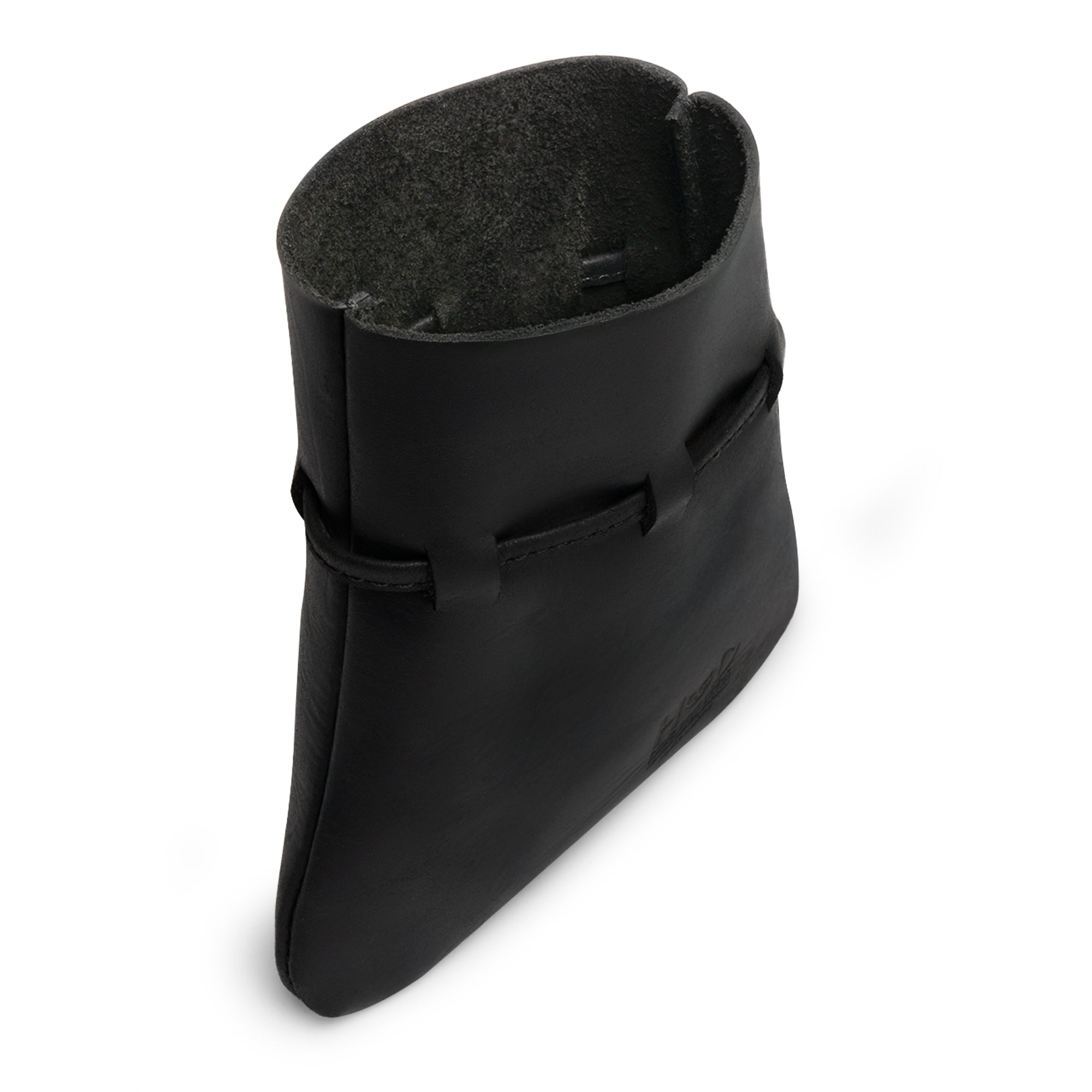 A detailed view of the top rim of the Medieval Coin Pouch by Hide & Drink, depicting its hand-sewn craftsmanship. This Medieval Drawstring Coin Pouch combines vintage style with practicality, made of Full Grain Leather and showcasing artisan, small batch production. Handmade in La Antigua Guatemala & Oaxaca Mexico.