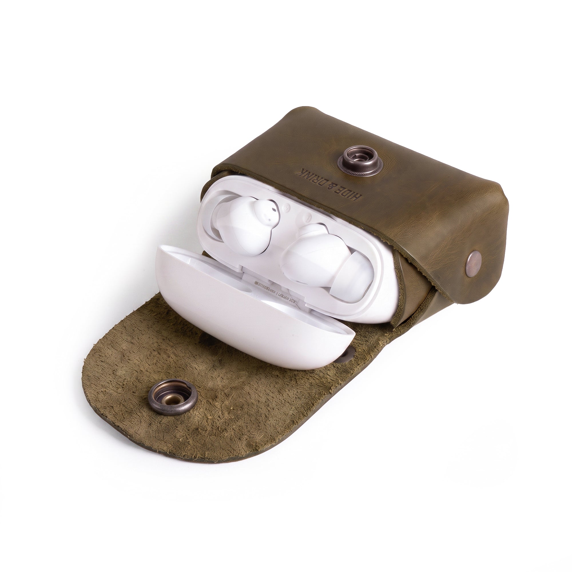Open view of the Tiny Handbag Keychain by Hide & Drink, displaying a Tiny Handbag with Key Ring Holder crafted from Full Grain Leather. This hand-crafted piece is a testament to Small Batch Production, being Hand Cut, Hand Sewn, and Fire Branded, reflecting the craftsmanship of being Handmade in La Antigua Guatemala & Oaxaca Mexico.