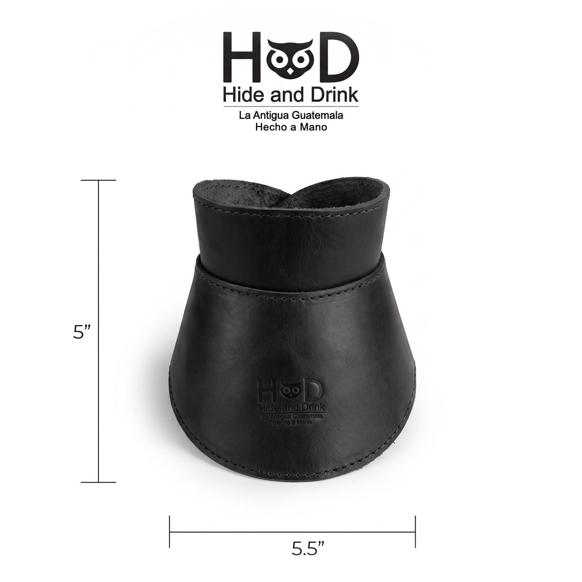Hide & Drink Chemex Collar made in brown leather, emphasizing its artisan craftsmanship for pour over coffee. Designed for Chemex 6-Cup Glass, handcrafted in La Antigua Guatemala & Oaxaca Mexico.