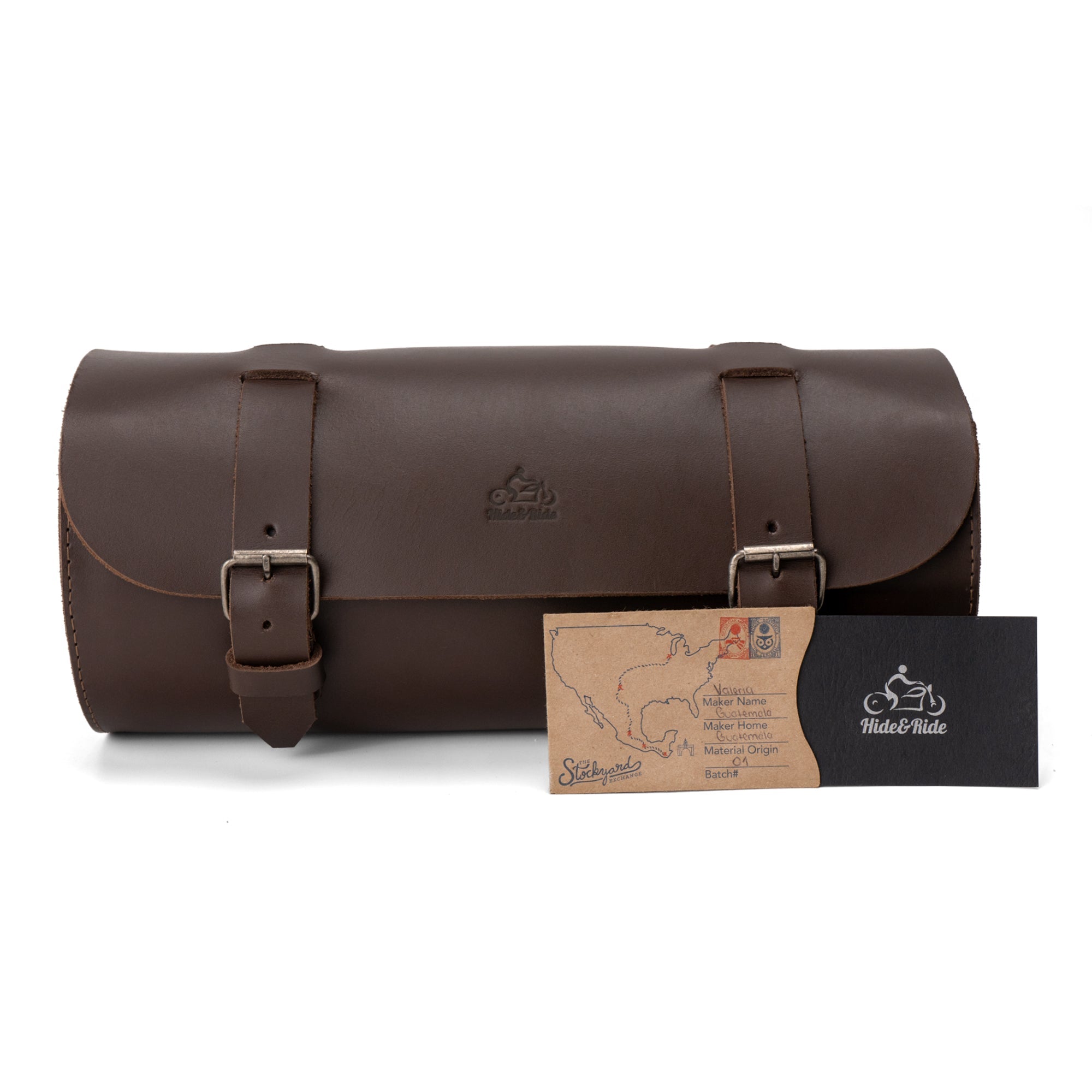 Cylinder Tool Roll for Motorcycle by Hide & Ride, showcasing its size dimensions. This exquisite full grain leather tool roll serves as a Circular Motorcycle Tool Bag and universal saddlebag for motorcycle riders. Crafted by hand in La Antigua Guatemala, it features durable materials and expert craftsmanship.