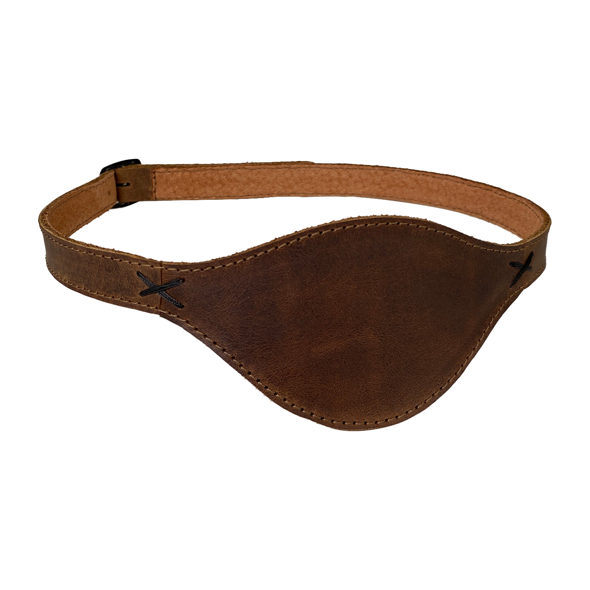 Unique design of Hide & Play's Pirate Eye Patch, made from full grain leather, suitable for cosplay, Halloween, performances, and themed events. Enjoy the artistry of StockyardX with this handmade, hand cut, and hand sewn eye patch crafted in La Antigua Guatemala.