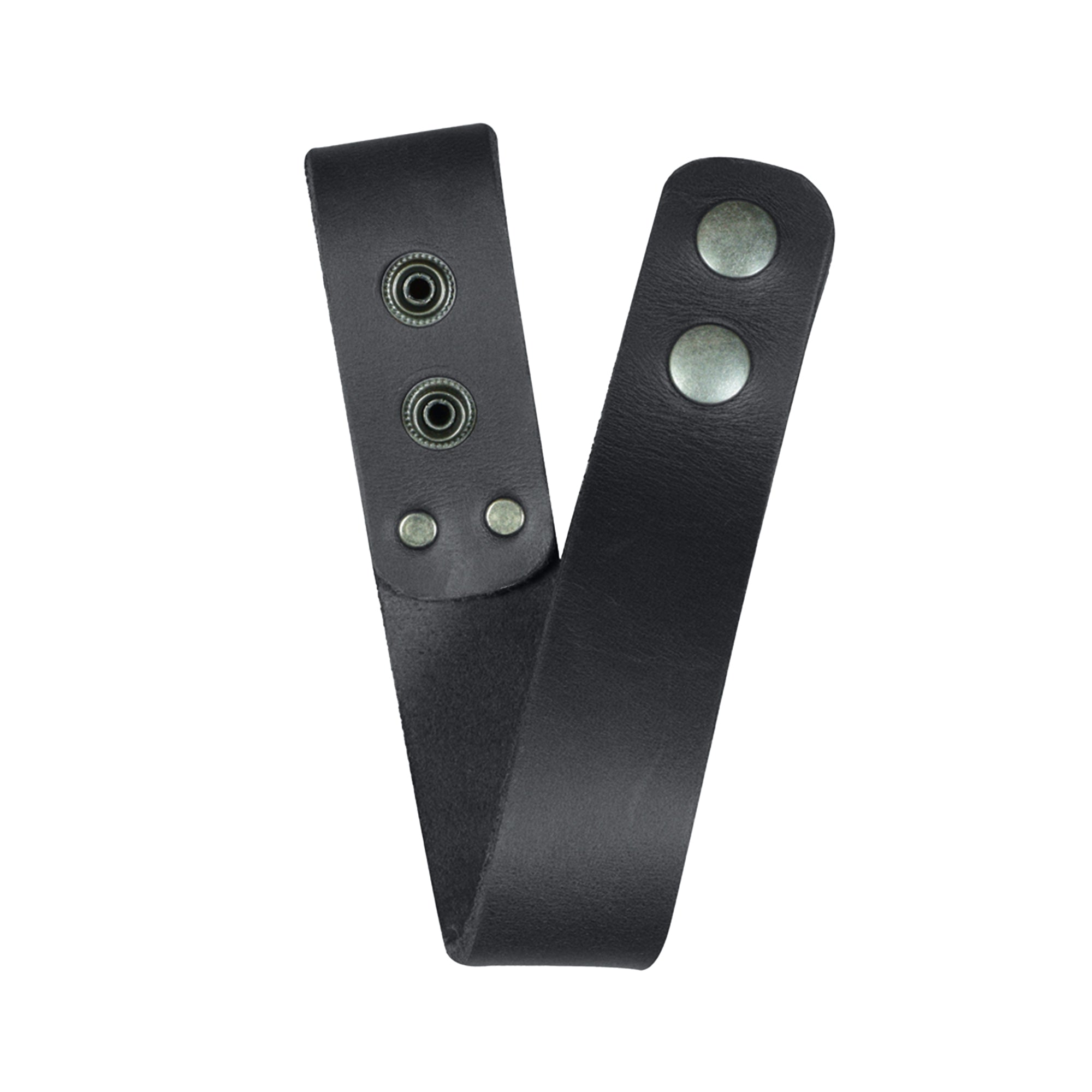 The black Thick Whip Holder by Hide & Play, showcasing an intricate design while serving as a whip holster made from thick full grain leather. This essential belt loop bullwhip holder is perfect for pastoral tools, highlighting meticulous small batch production practices with hand cut, hand sewn aspects, fire branded, and crafted by artisans in La Antigua Guatemala & Oaxaca Mexico.