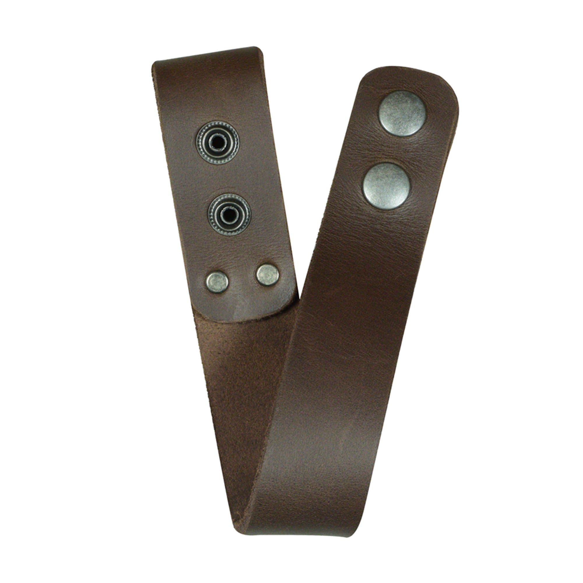 The Thick Whip Holder by Hide & Play displayed flat, emphasizing its design as a whip holster handcrafted from thick full grain leather. This belt loop bullwhip holder is an essential piece for pastoral tools, reflecting the quality of small batch production with meticulous hand cut and hand sewn techniques, fire branded, all made by artisans in La Antigua Guatemala & Oaxaca Mexico.