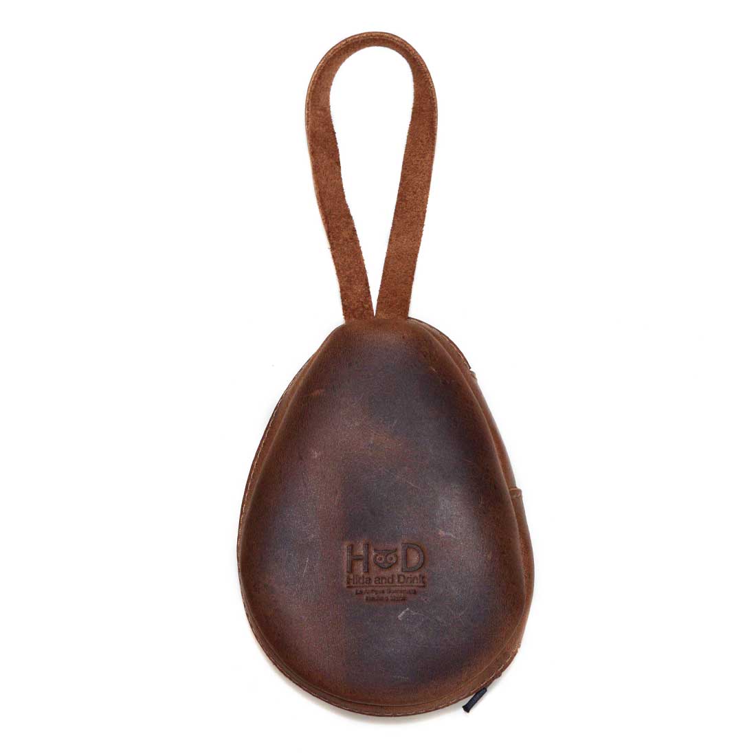 Hide & Drink Avocado Purse, highlighting the back of this stylish case bag designed for coins, cards, and money organization. This artisan-made pouch, crafted from premium full grain leather, is a thoughtful cute gift that showcases small batch production techniques, hand cut and hand sewn in La Antigua Guatemala & Oaxaca Mexico with fire branding.