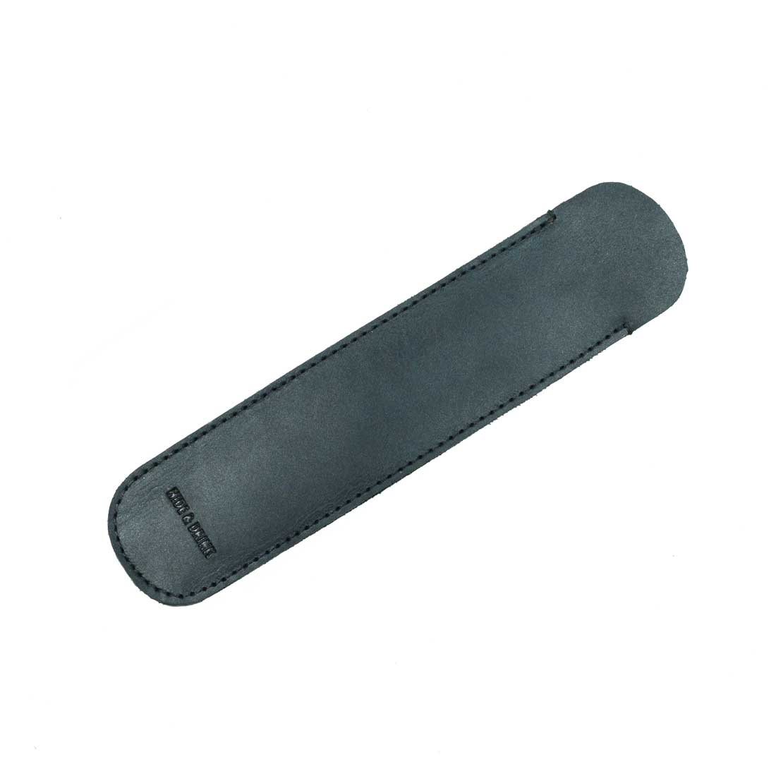 The Vintage Pen Sleeve from Hide & Drink, shown against a white background, emphasizes its handmade quality and stylish design. Made from Full Grain Leather, it’s an essential for writing enthusiasts.