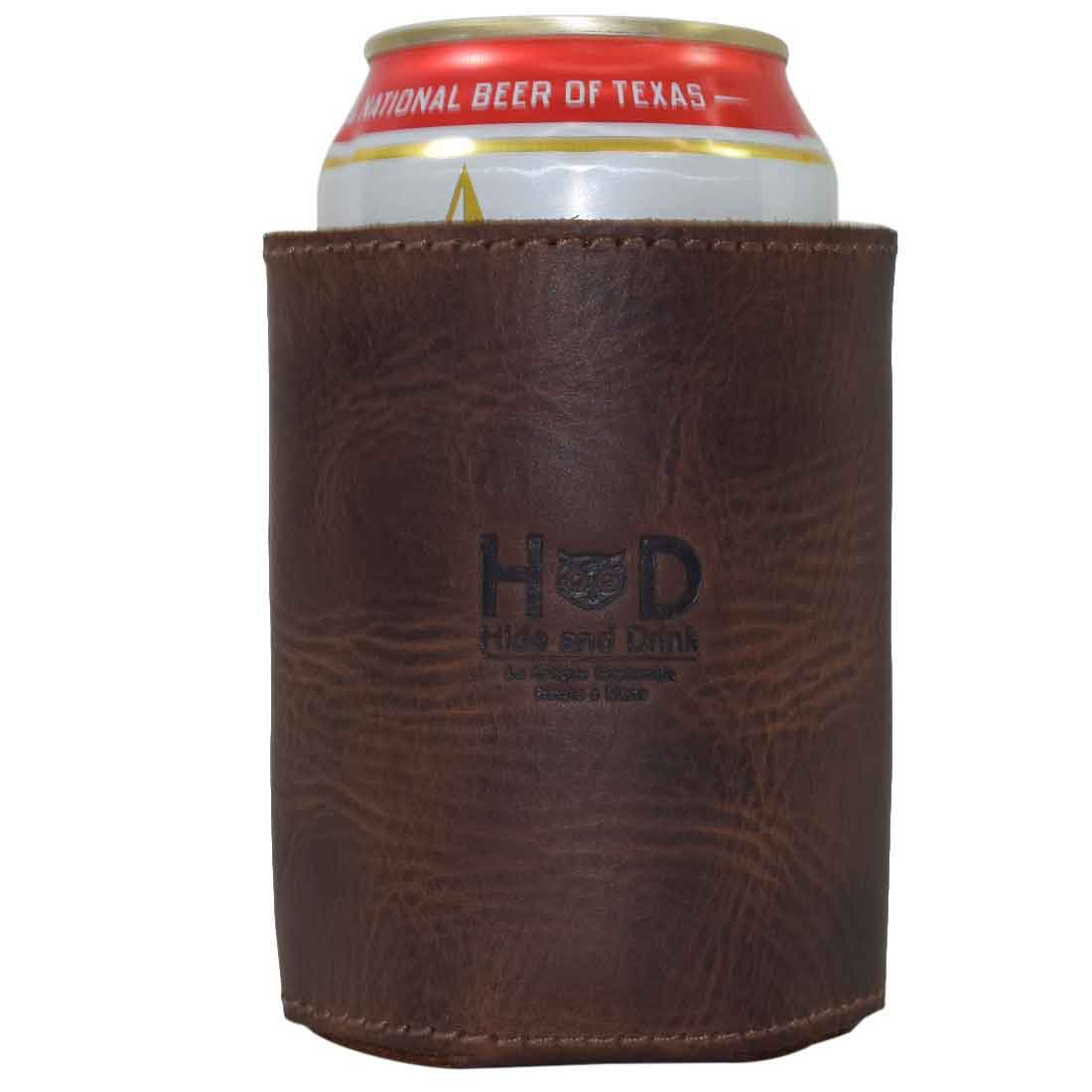 Elegant Coolie Beer Sleeve by Hide & Drink, designed with Full Grain Leather for durability. This handcrafted sleeve, perfect for beer cans, embodies the spirit of small batch production and artisan craftsmanship. Handmade in La Antigua Guatemala with a stylish logo.