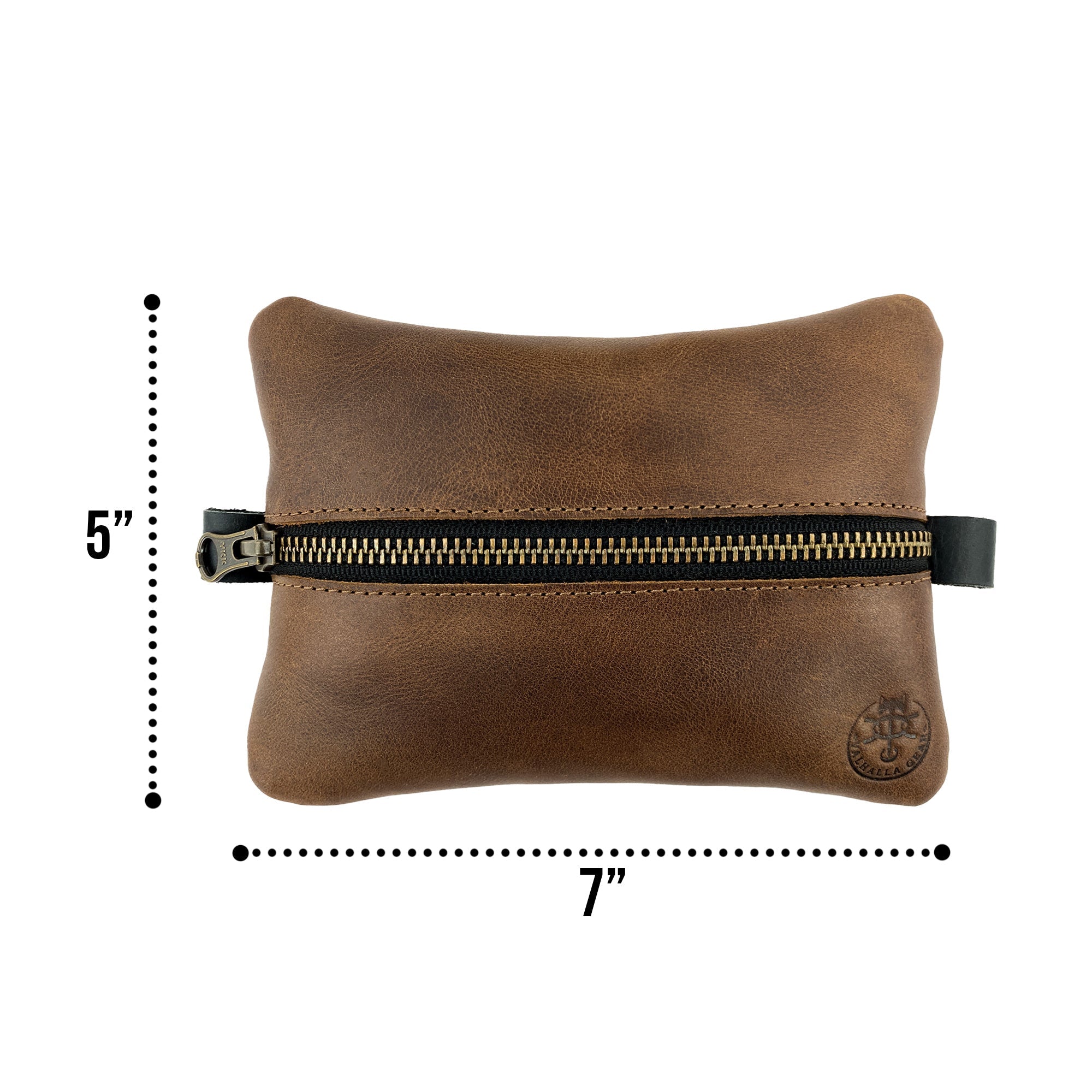 Dimensions of the EDC Zippered Pouch by Valhalla Gear, showcasing its compact size of 5 inches tall and 7 inches wide. This versatile accessory bag is crafted from full grain leather, perfect for storing essentials and small personal items, highlighting small batch artisan production in La Antigua Guatemala.