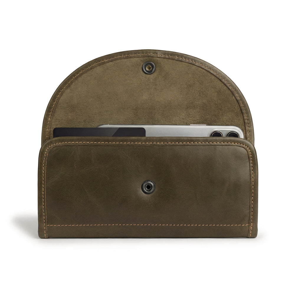 Front view of the olive green variant of the Single Snap Zippered Wallet by Hide & Drink, highlighting its rich texture. This Snap Clutch Wallet for Women is a practical money holder and card organizer with a zippered pouch, made from full grain leather and crafted in small batches in La Antigua Guatemala.