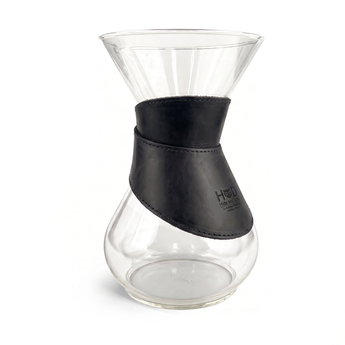 Hide & Drink Chemex Collar in black leather, offering durability and style as a pour over collar. This collar is designed for Chemex 6-Cup Glass, handcrafted by artisans in La Antigua Guatemala & Oaxaca Mexico.