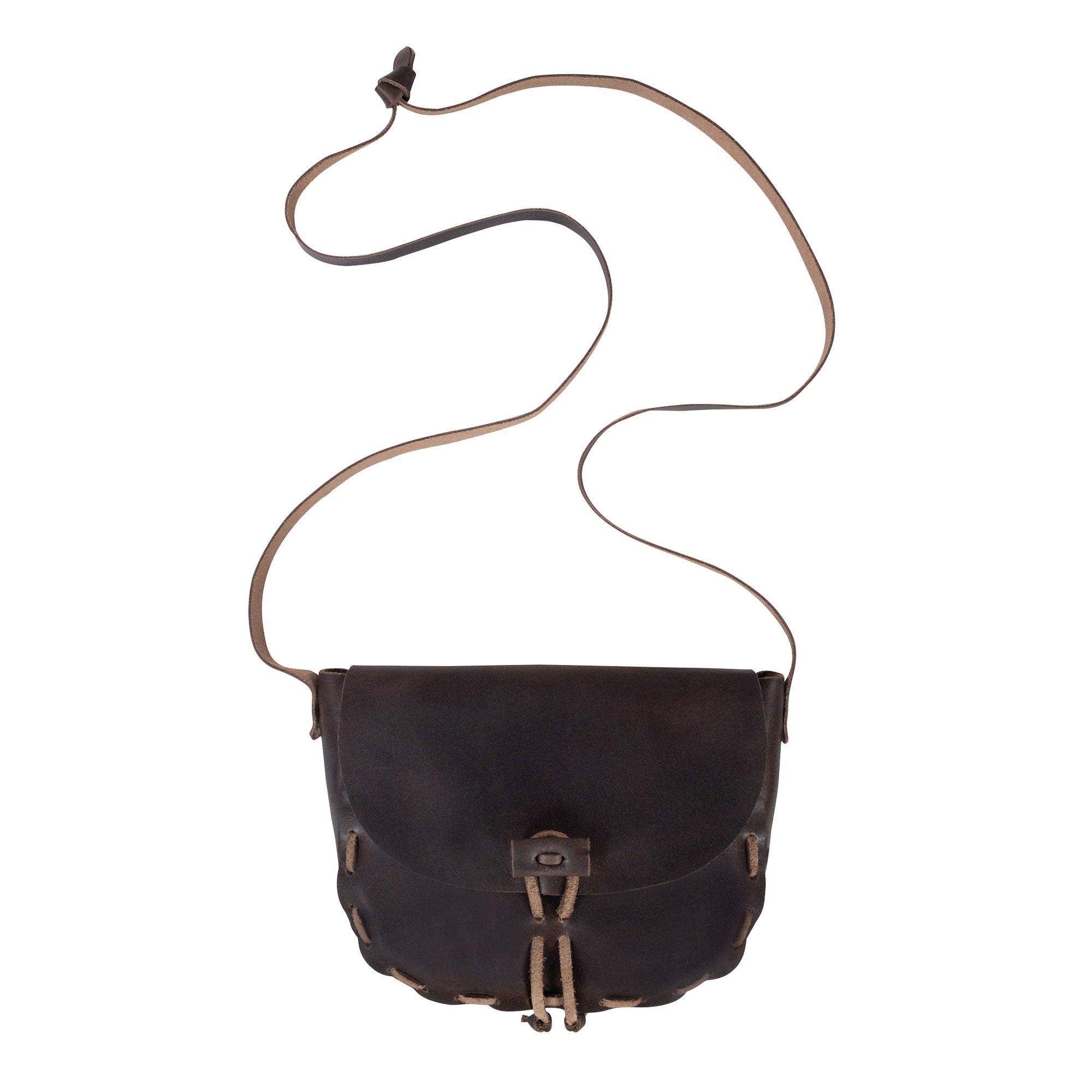 Medieval Style Shoulder Bag from La Antigua, showcasing a vintage aesthetic. Perfect as a crossbody bag for travel. Made of Full Grain Leather, this artisan piece features small batch production with hand cut and hand sewn details. Handmade in La Antigua Guatemala & Oaxaca Mexico.