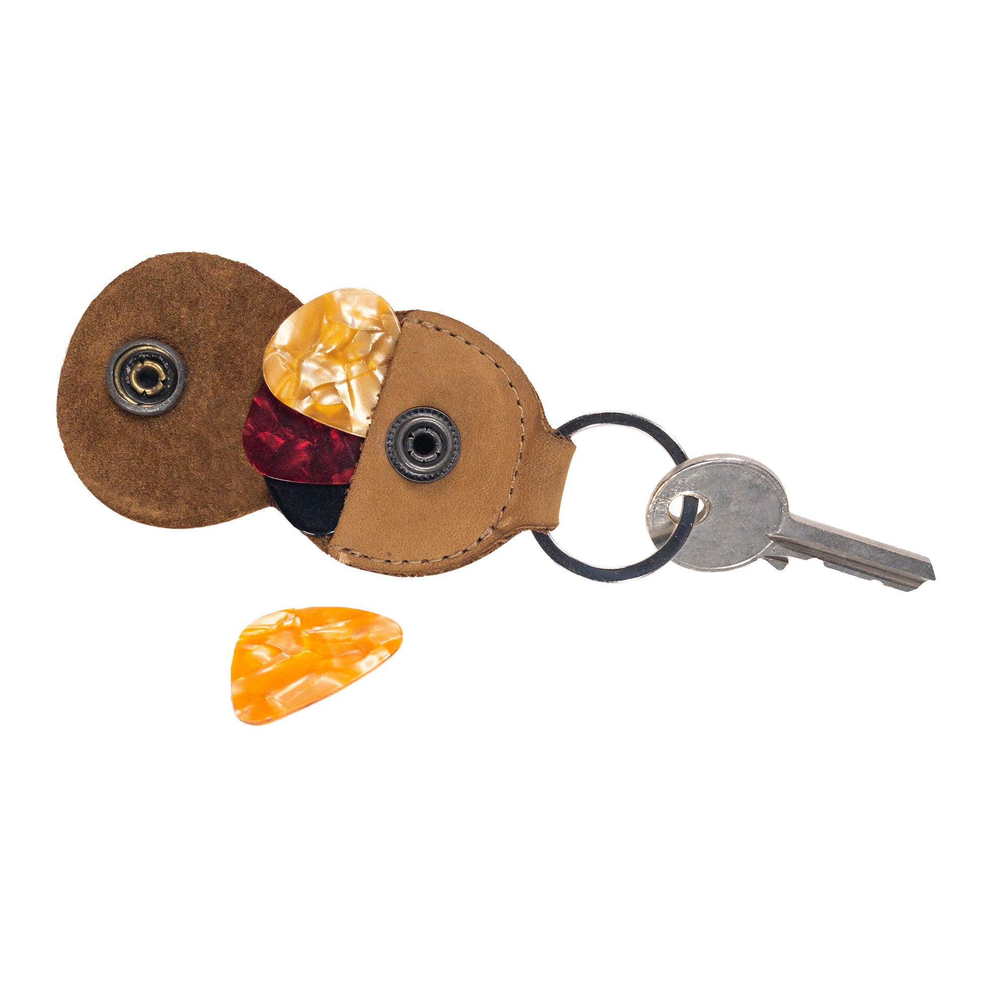 Hide & Drink Key Chain & Guitar Pick Holder, highlighting a close-up of its stylish pick storage function. This keychain is perfect for guitar players, crafted from Full Grain Leather and representing artisan craftsmanship from La Antigua Guatemala & Oaxaca Mexico.