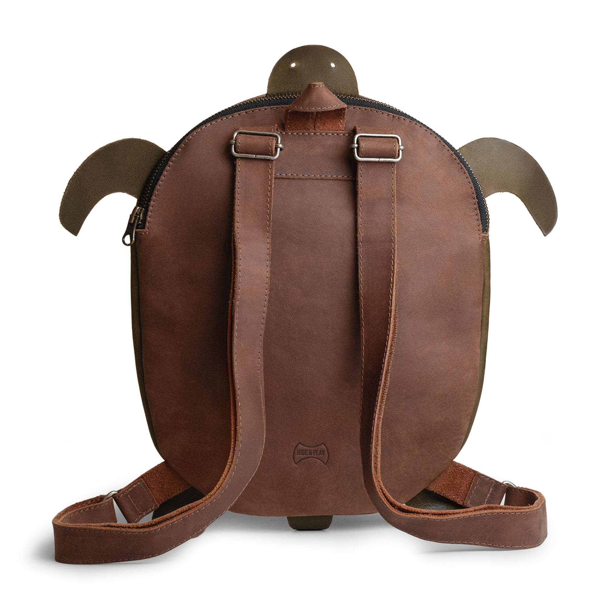The back view of the Turtle-Shaped Backpack by Hide & Play, emphasizing its unique turtle design. This bag serves as a Casual Bag, Messenger Bag, or Travel Bag for Men and Women. Made with high-quality Full Grain Leather, it reflects StockyardX's commitment to Small Batch Production and artisan craftsmanship, hand cut and hand sewn in La Antigua Guatemala.