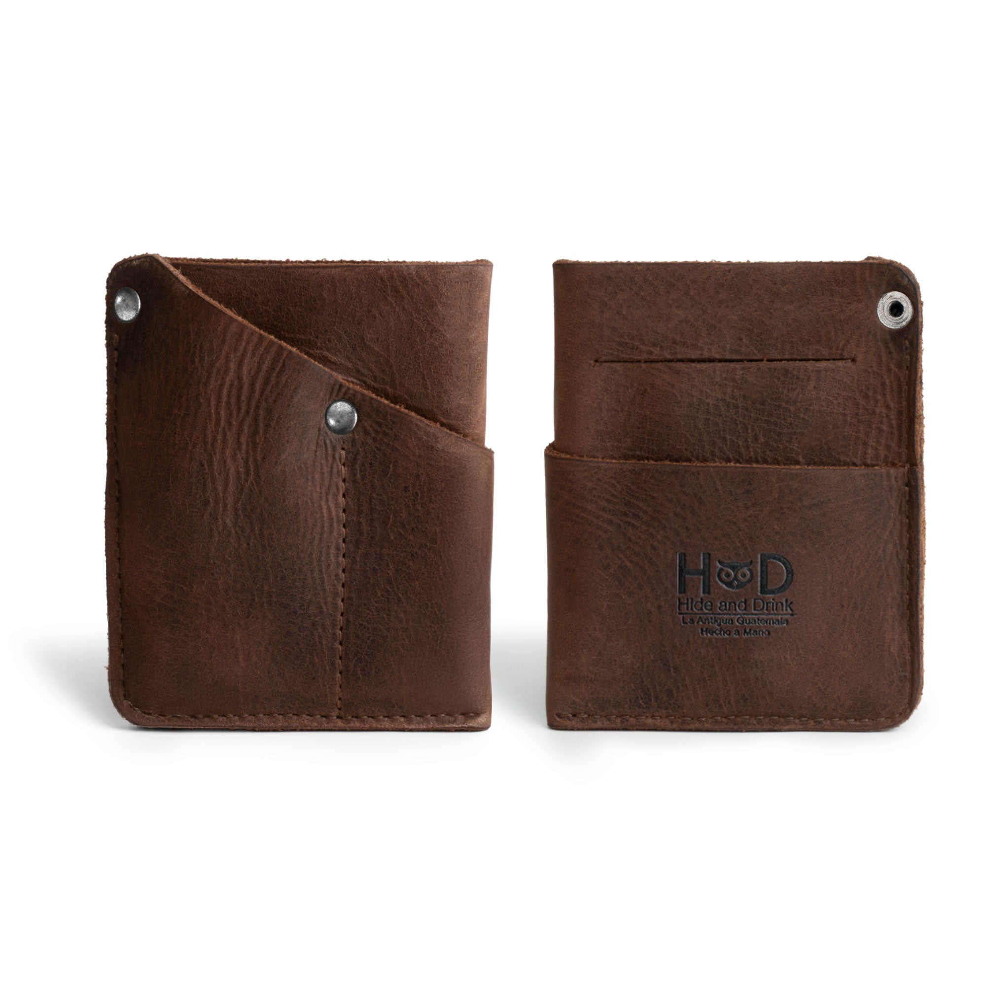 EDC Pocket Wallet by Hide & Drink featuring a minimalist front pocket wallet with a practical design. Handcrafted from full grain leather, this item serves as a multitool pouch, card holder, and money organizer, perfect for travel accessories. Made through small batch production, it showcases artisan craftsmanship, being hand cut, hand sewn, and fire branded in La Antigua Guatemala & Oaxaca Mexico.