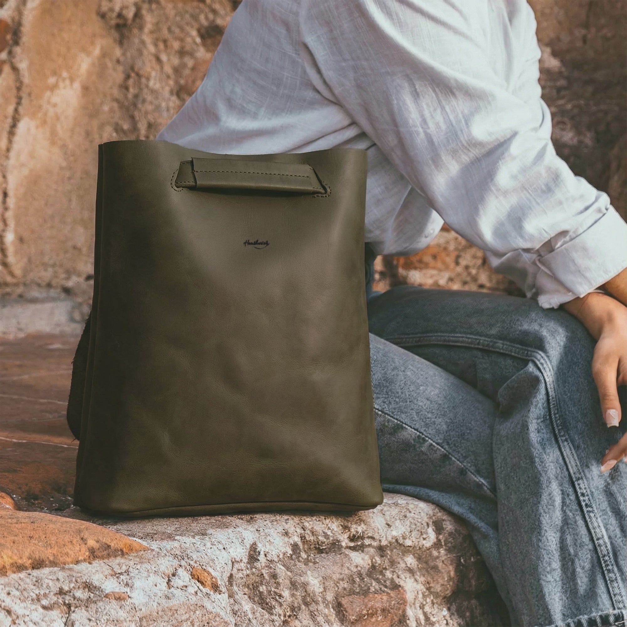 Convertible Backpack to Shoulder Bag