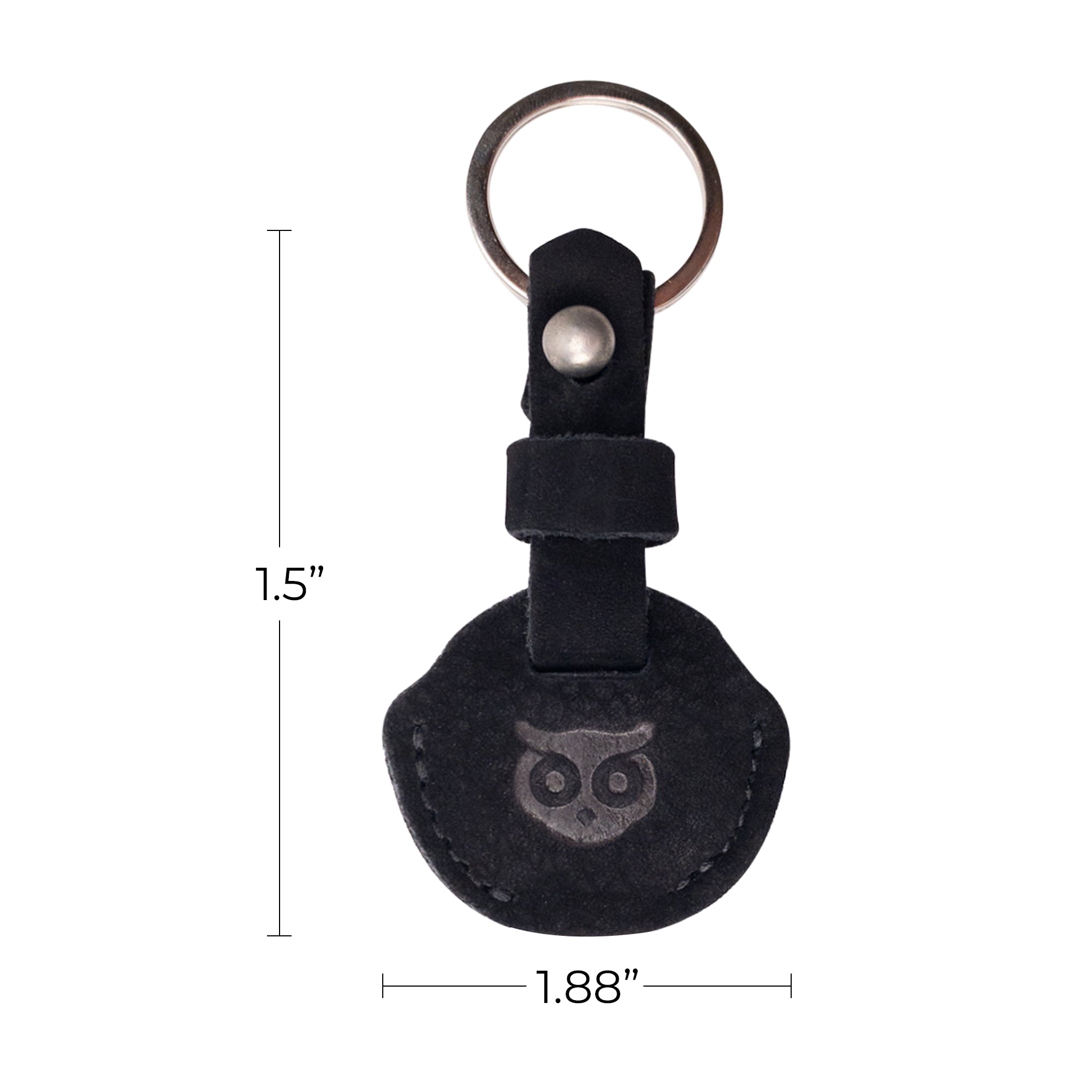 Hide & Drink Single Key Sleeve, a unique vintage cover key ring holder made from durable full grain leather. An artisan-crafted piece made in La Antigua Guatemala representing small batch production.