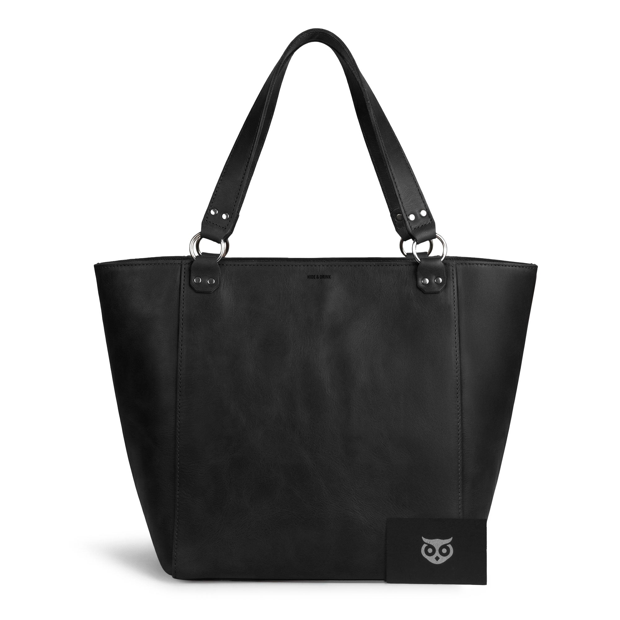 Front view of the Leather Formal Handbag by Hide & Drink, accentuating its elegant Full Grain Leather design. This artisan piece serves as a Female Formal Handbag, Shoulder Bag, or Shopping Bag, ideal for girls. Handmade in La Antigua Guatemala & Oaxaca Mexico.