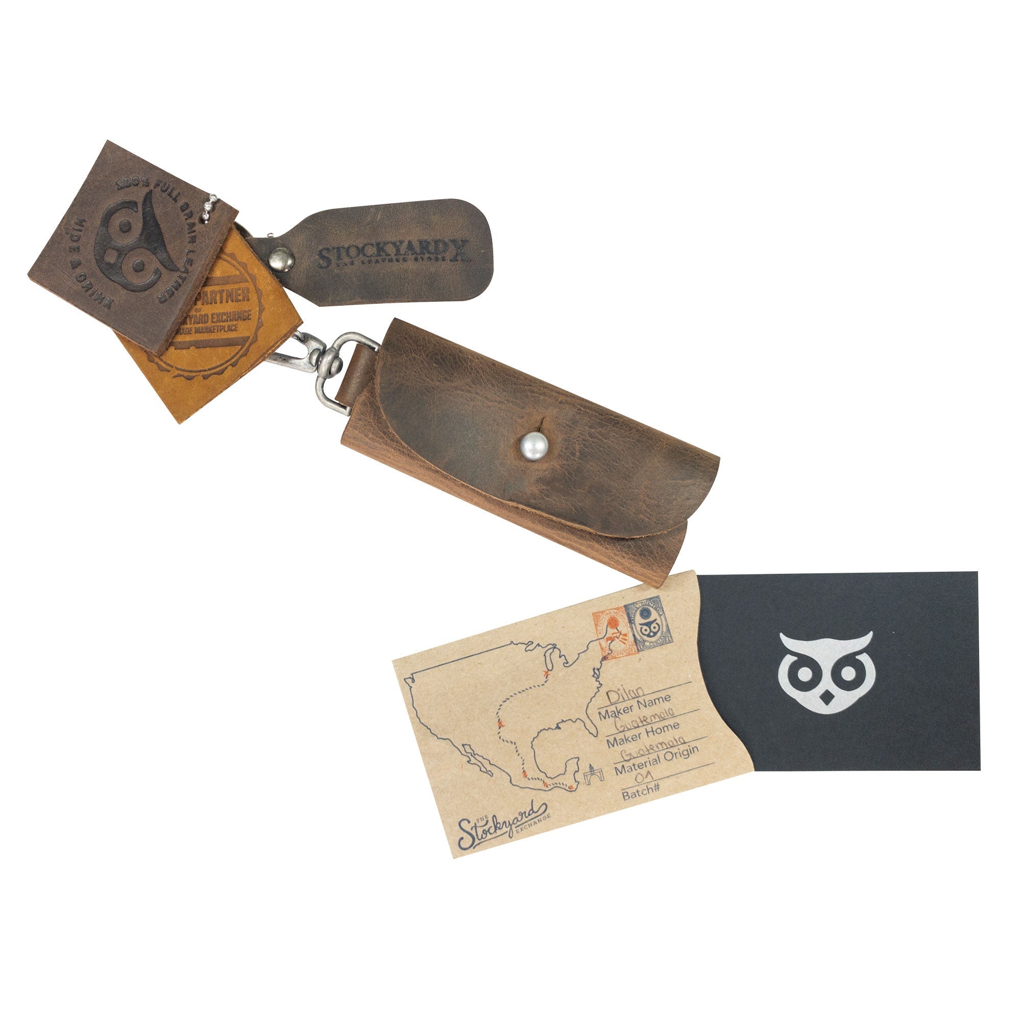 A beautifully styled Key Wrap with keys, featuring the lobster clasp, presented by Hide & Drink. This Key Wrap serves as a practical keychain holder and pocket accessory, crafted from rich full grain leather with small batch production and artisan techniques that are hand cut and hand sewn. Handmade in La Antigua Guatemala & Oaxaca Mexico.