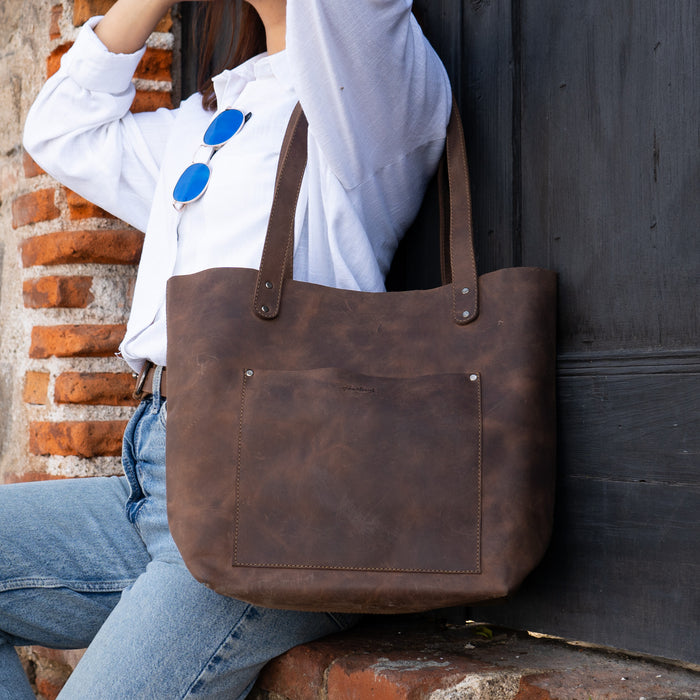 Minimalist Tote Bag With Pouch