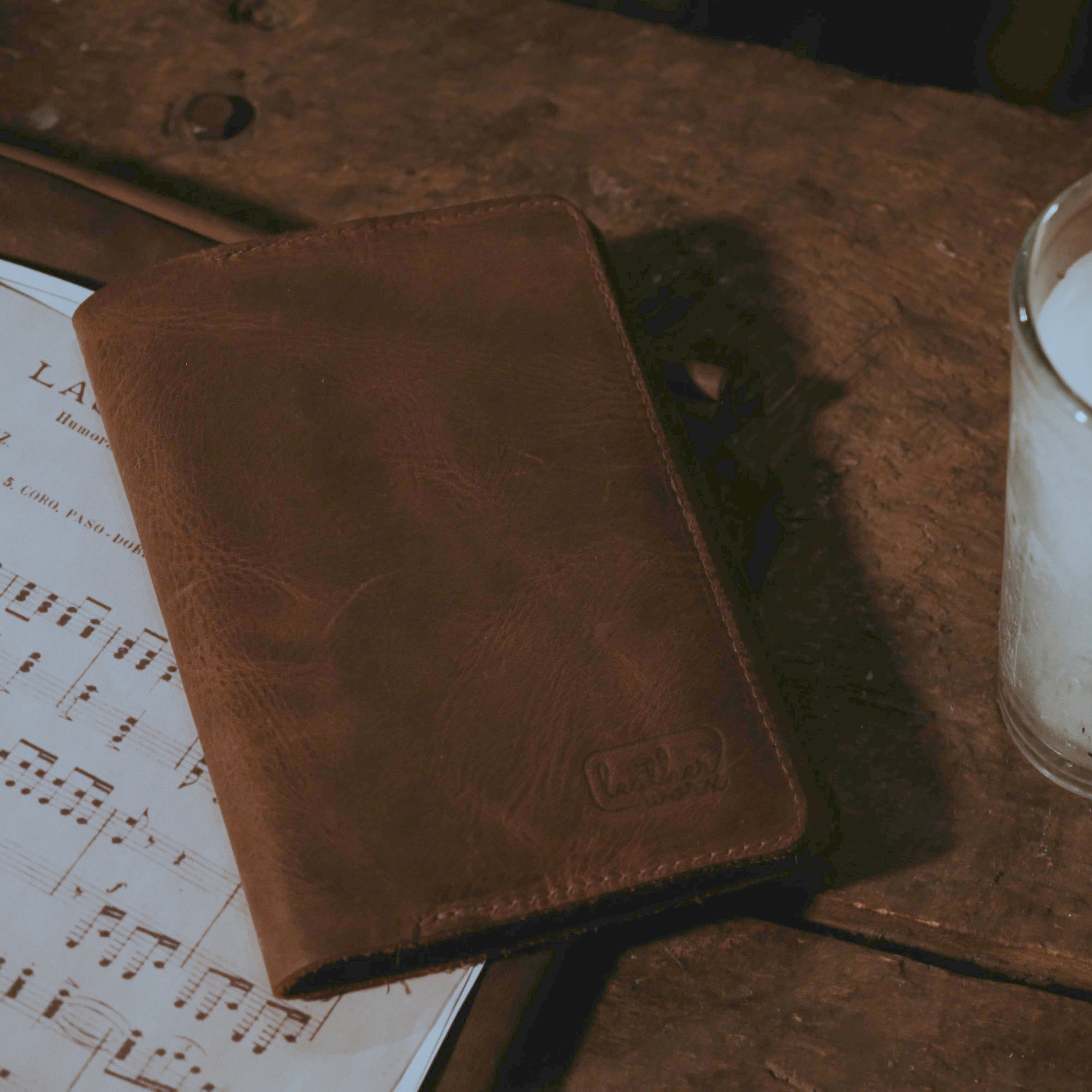 洋書　Handmade s Leather Worx - Leather Essentials – StockyardX, The Leather Store