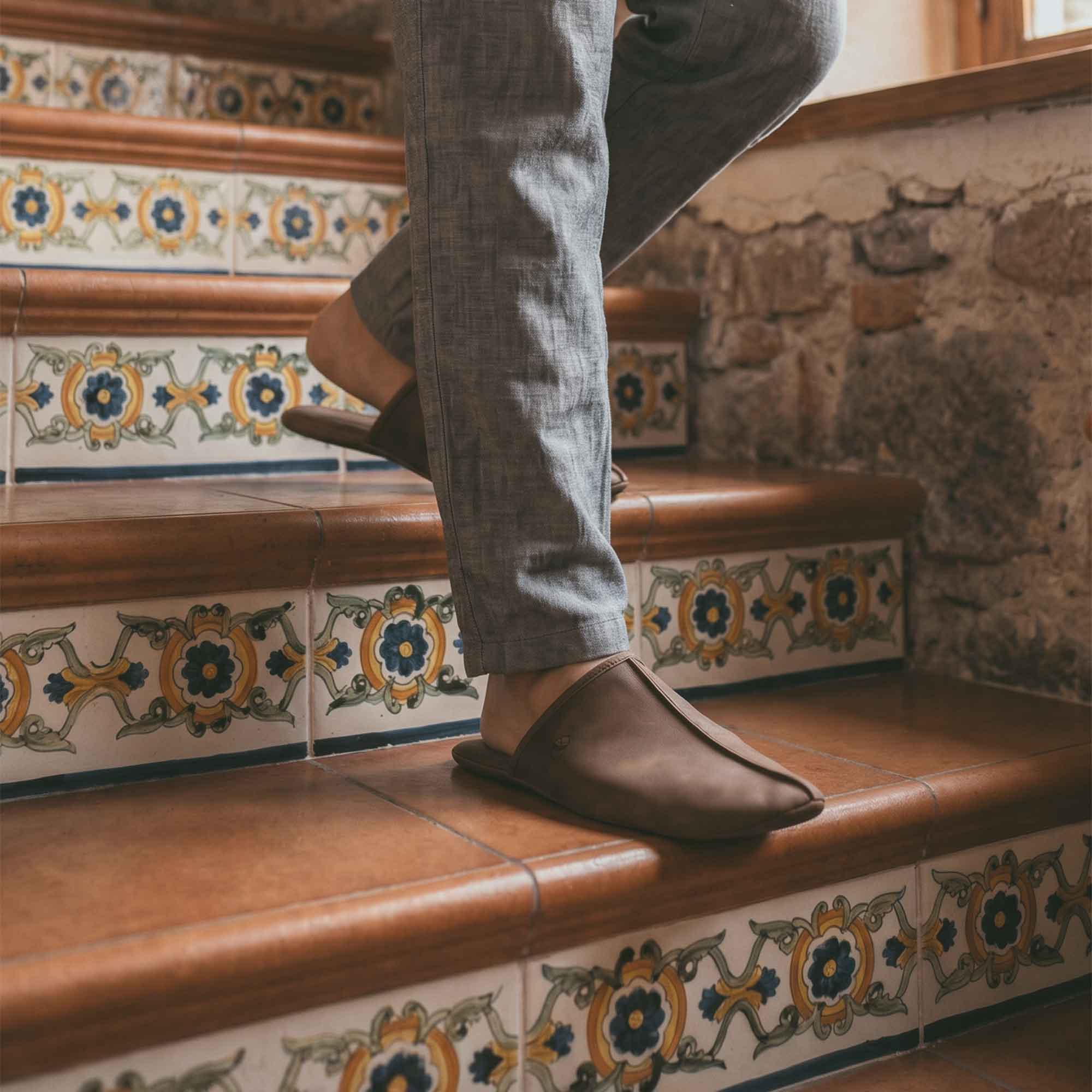 Kazakh House Slippers – StockyardX, The Leather Store
