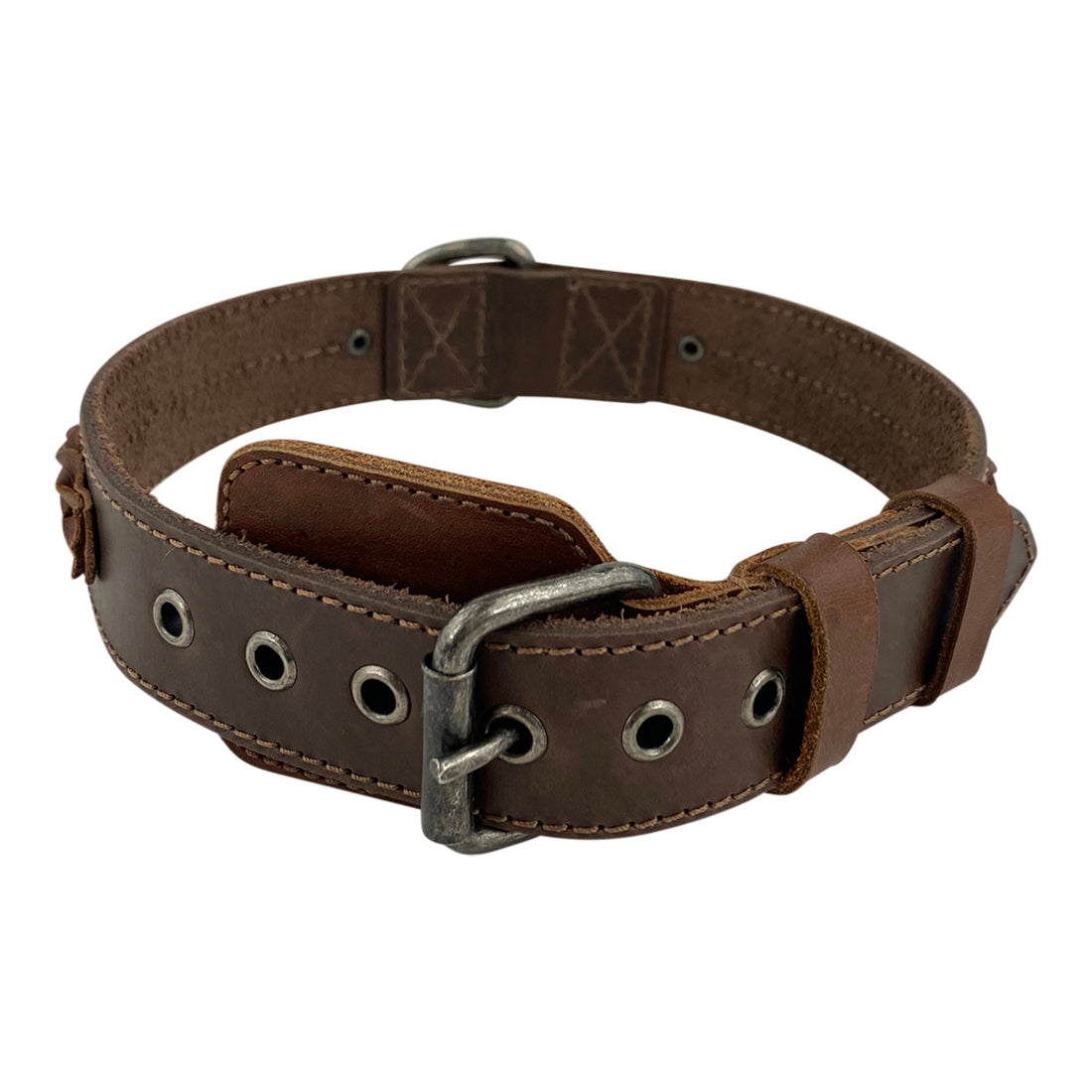 Taco Dog's Braided Big Dog Collar featuring a sturdy belt buckle latch for a secure hold, crafted from soft, durable full grain leather for a comfortable fit for large breeds. Hand cut and hand sewn by artisans in La Antigua Guatemala.