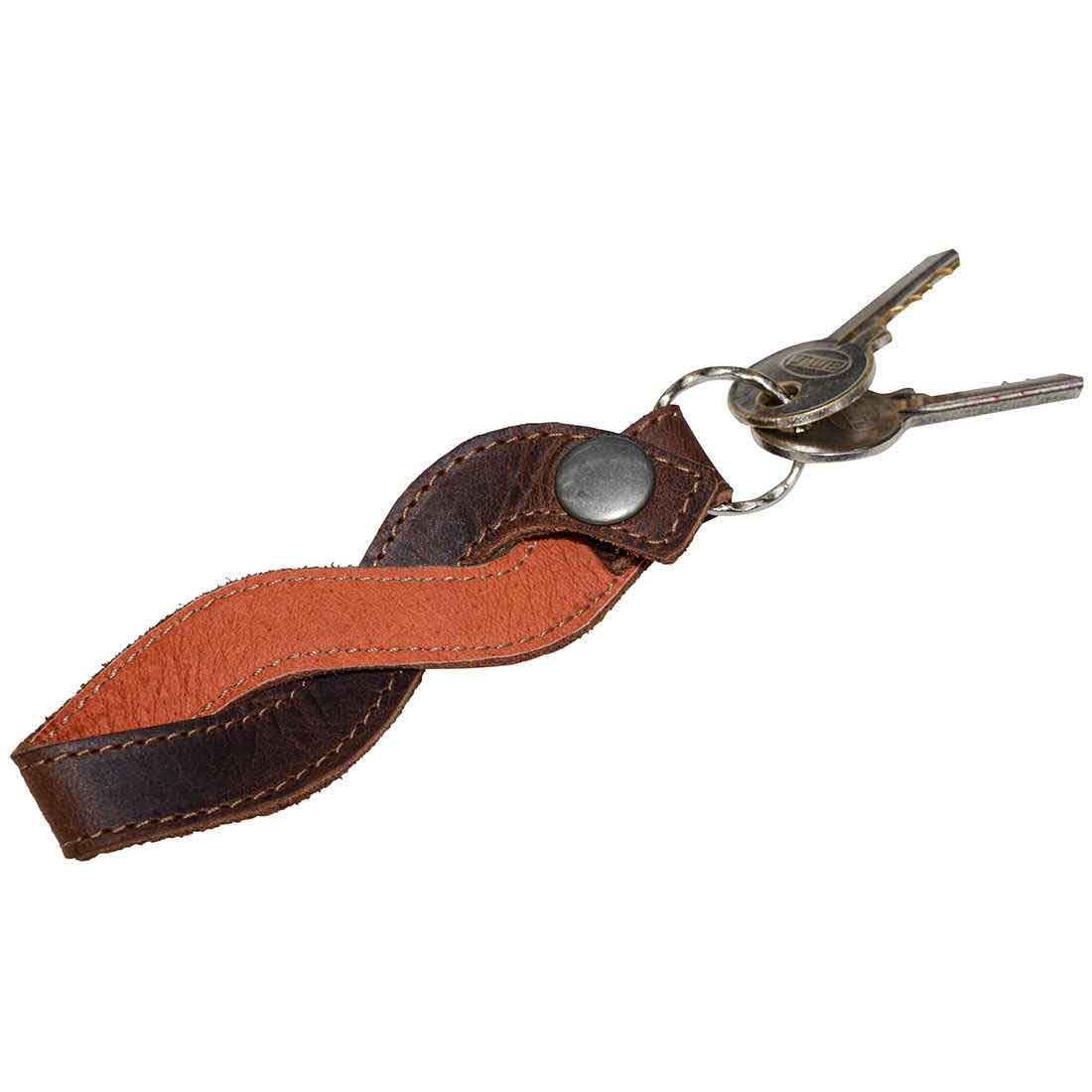 A stylish Braided Keychain by Hide & Drink featuring vintage full grain leather design, ideal for key rings and small batch production accessories, handmade in La Antigua Guatemala and Oaxaca Mexico.