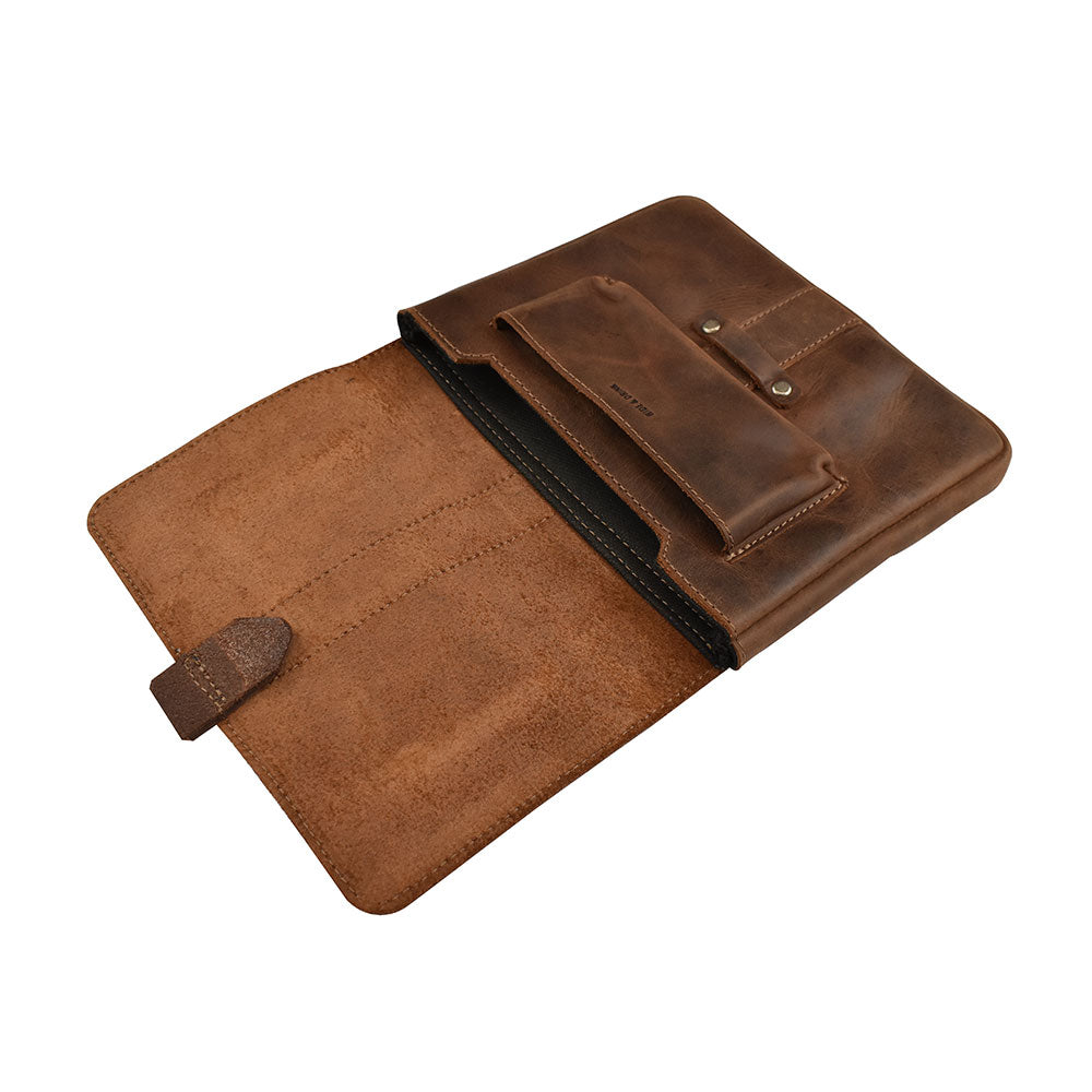 Kindle Oasis Sleeve by Hide & Drink, featuring an open design in rich full grain leather, ideal as a Tablet Sleeve and Protector Cover. Perfect for travel, showcasing artisan craftsmanship, handmade in La Antigua Guatemala & Oaxaca Mexico.