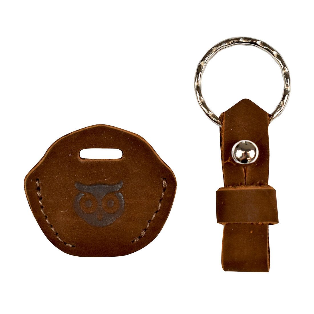 Hide & Drink Single Key Sleeve, an elegant key ring holder featuring a vintage cover made from durable full grain leather. Artisan-crafted in La Antigua Guatemala, showcasing the artistry of small batch production.