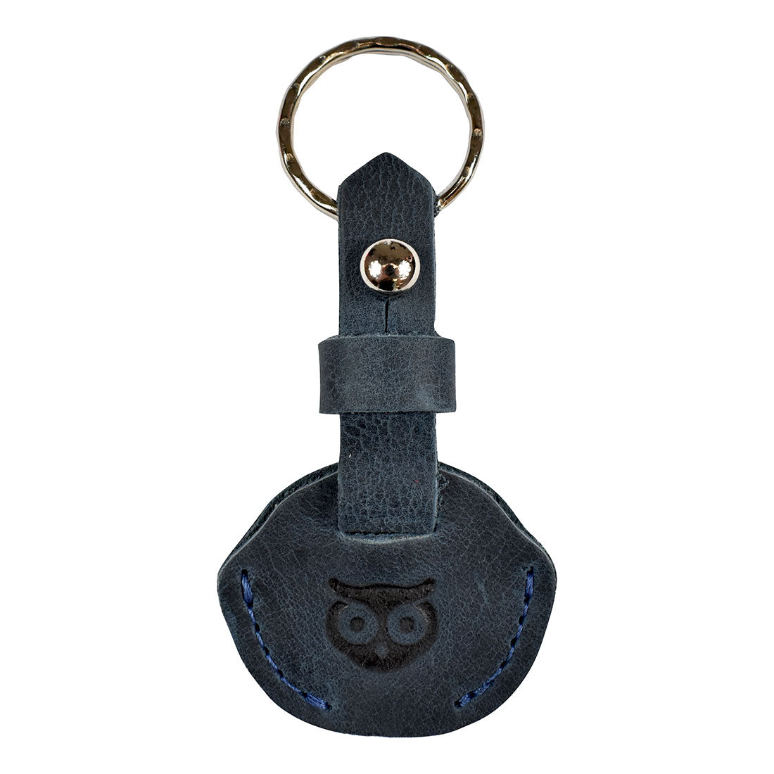 Hide & Drink Single Key Sleeve, stylishly designed as a key ring holder with vintage leather aesthetics. This artisan product is hand sewn from full grain leather in La Antigua Guatemala.