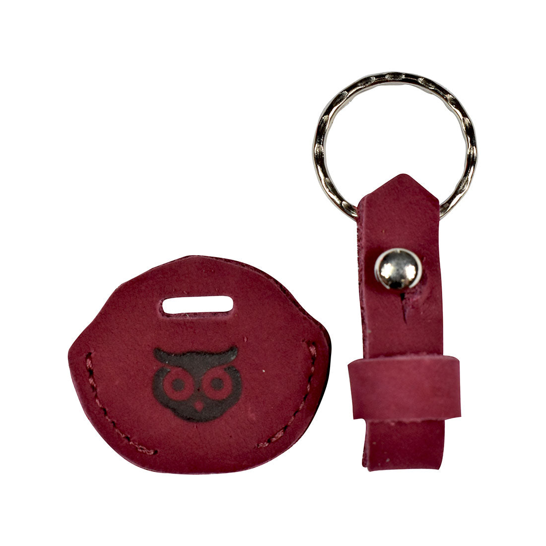 Hide & Drink Single Key Sleeve, showcasing a vintage key ring holder design made from high-quality full grain leather. Artisan-crafted in La Antigua Guatemala, this piece emphasizes the skill of small batch production.