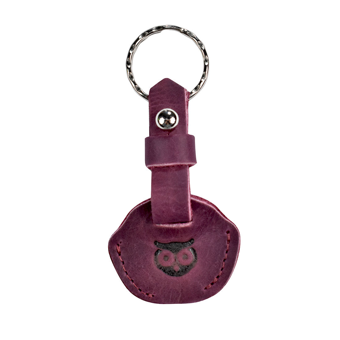 Hide & Drink Single Key Sleeve, featuring a beautifully crafted vintage key ring holder made from high-quality full grain leather. This artisan product reflects the dedication to quality in La Antigua Guatemala.
