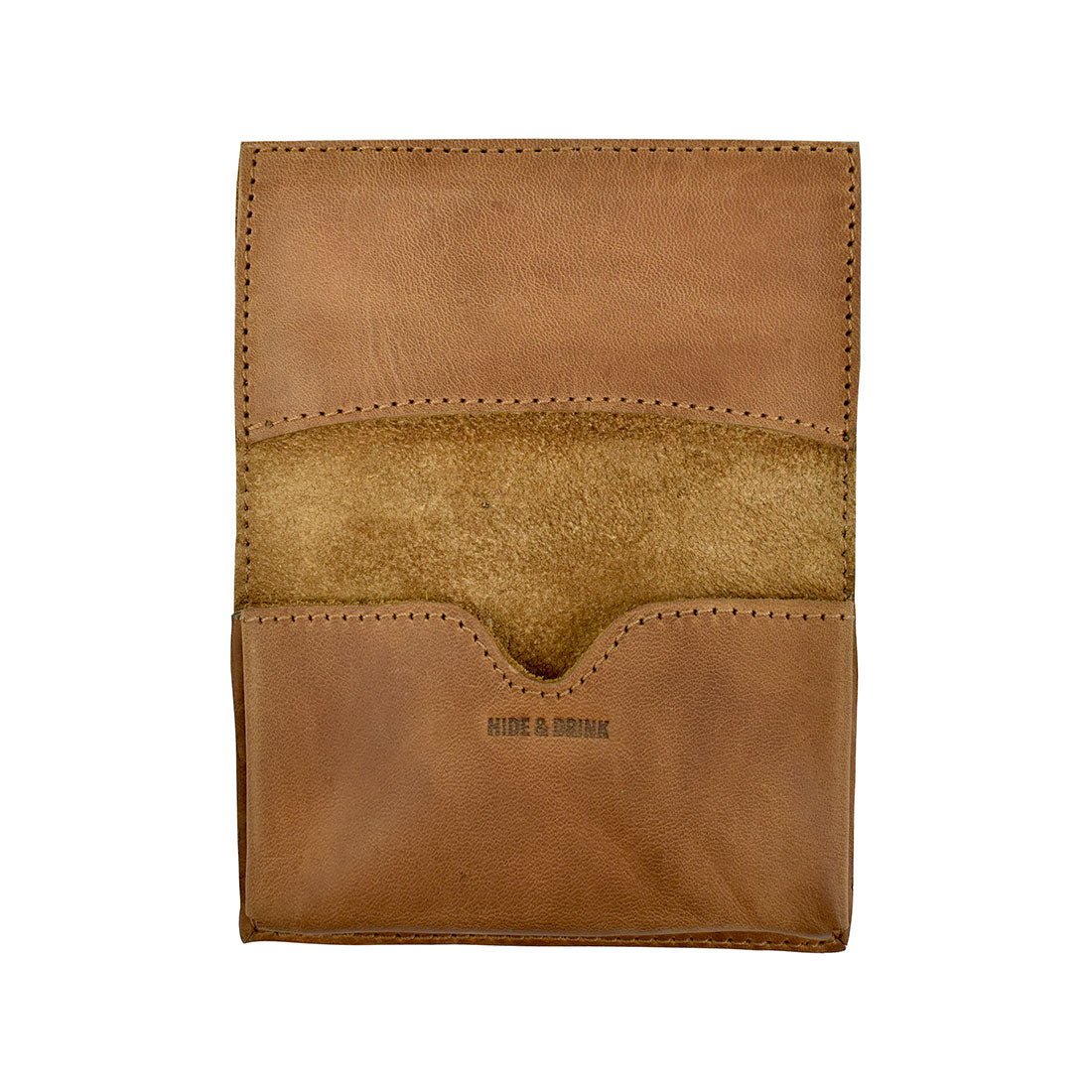 Front view of Hide & Drink's Vintage Card Holder, showcasing its stylish design in premium full grain leather. Ideal as a vintage business card holder and wallet, this product reflects the artisan skill of small batch production made in La Antigua Guatemala & Oaxaca Mexico.