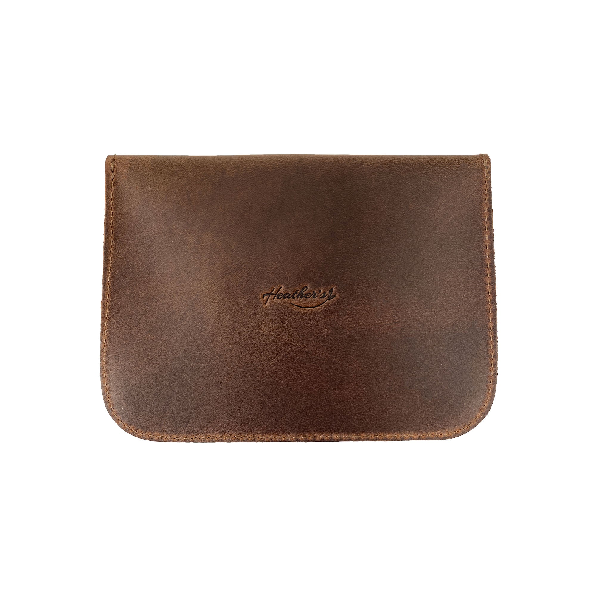 Heather's Flower Card Wallet in smooth Full Grain Leather with a simple yet elegant design. Hand cut and hand sewn, this artisan wallet is proudly made in La Antigua Guatemala.